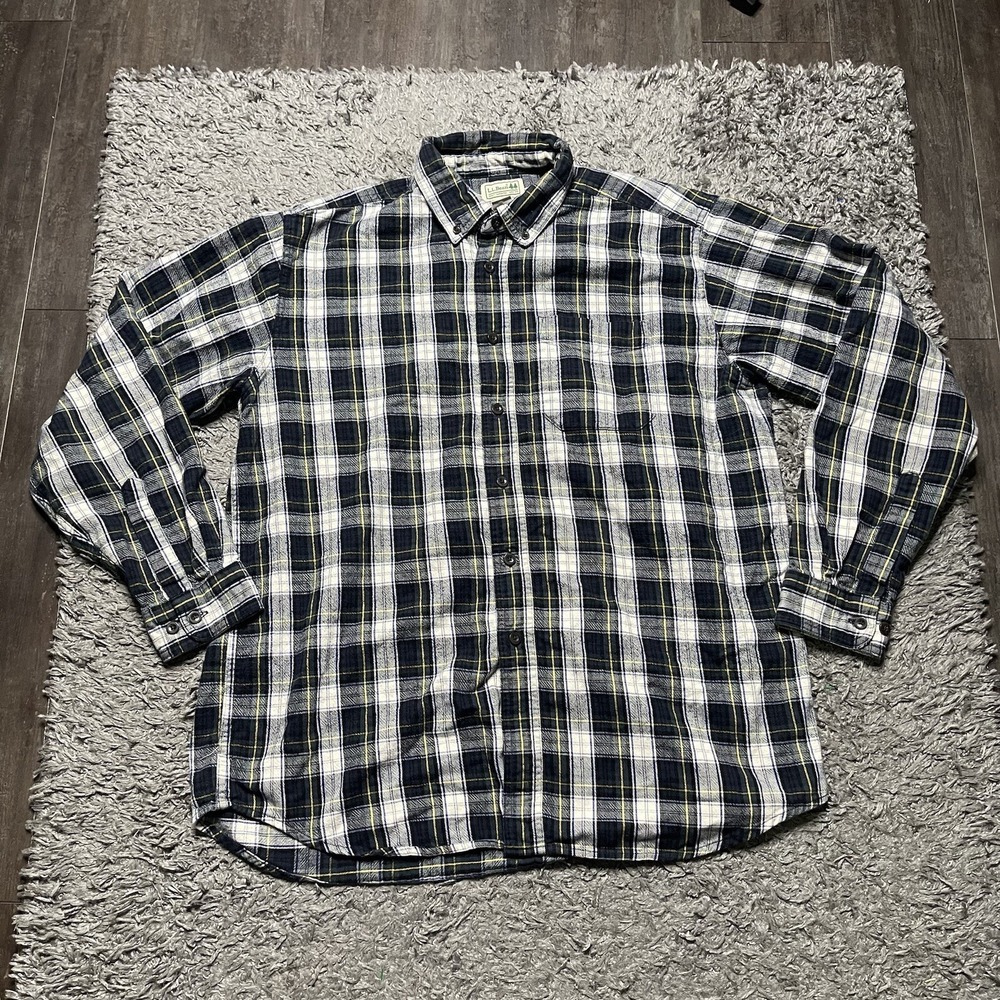 LL Bean Shirt Mens Large Green Blue Plaid Flannel Button Up Long Sleeve Outdoors